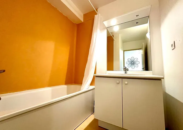 Les Naiades E21 - 2 Bedrooms For 5 People ! Avène
